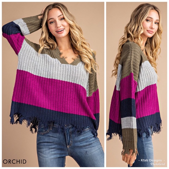 Sweaters - 🥰LAST 1! DISTRESSED STRIPE COLOR BLOCK SWEATER